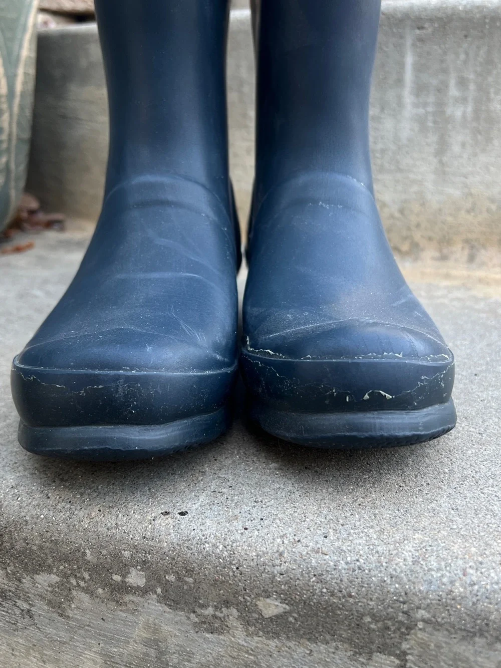 Hunter Navy Blue Kids Rain Boots size 3G/2B